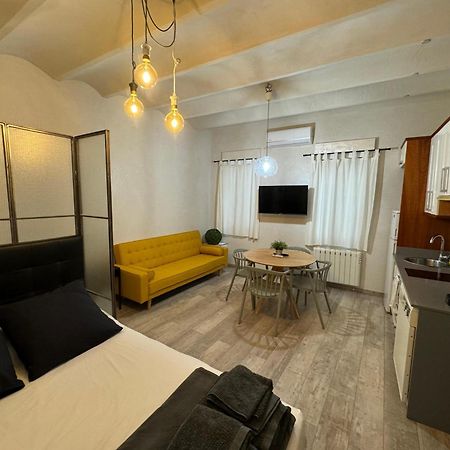 Ama Madrid Santa Ana Apartment Exterior photo