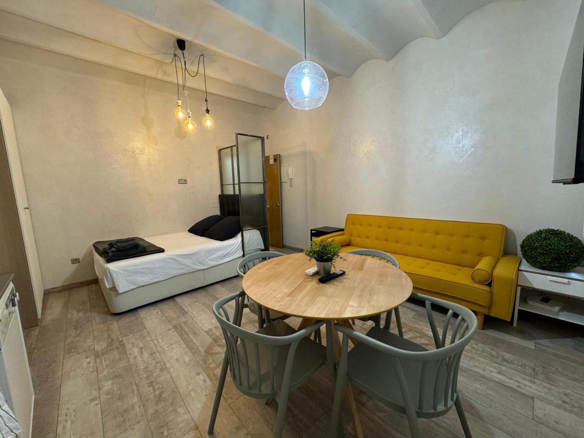 Ama Madrid Santa Ana Apartment Exterior photo